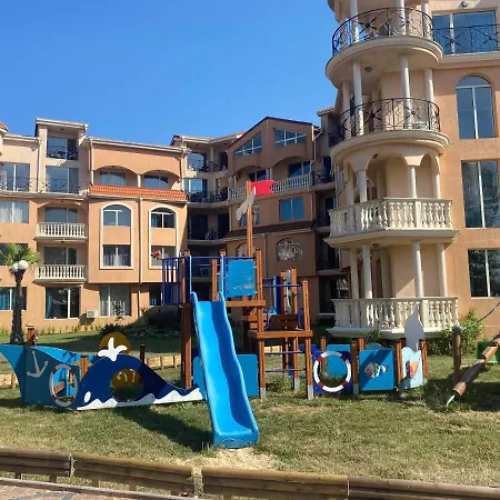 Apartment Hacienda Complex- Nicoleta