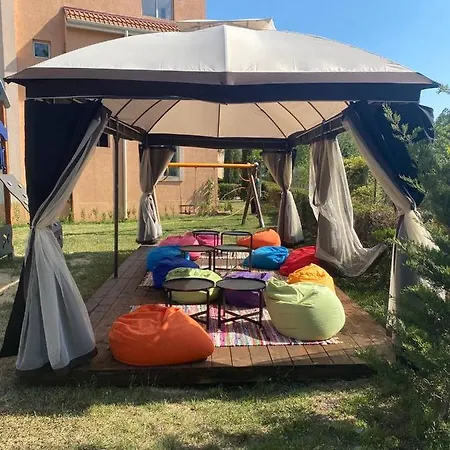 Hacienda Complex- Nicoleta * Σωζόπολη