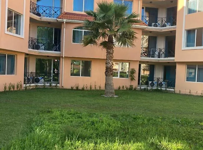 Hacienda Complex- Nicoleta